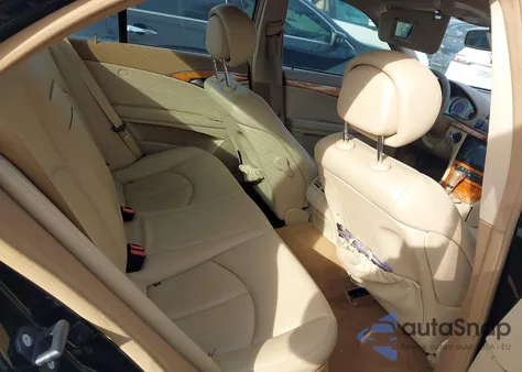 2008 Mercedes-Benz E 350 из США, поврежденный, VIN WDBUF56X38B210124